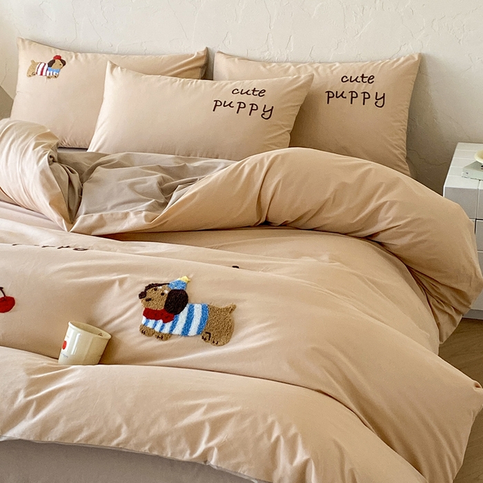 91家纺网 家纺一手货源 找家纺 拼社家纺 2026新款A类母婴级全棉纯棉水洗棉四件套毛巾绣纯棉四件套床上用品提供买家秀 萌宠派对-卡其