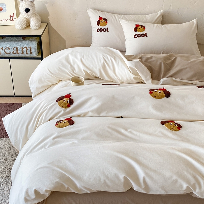 91家纺网 家纺一手货源 找家纺 拼社家纺 2026新款A类母婴级全棉纯棉水洗棉四件套毛巾绣纯棉四件套床上用品提供买家秀 cool小狗-白卡其