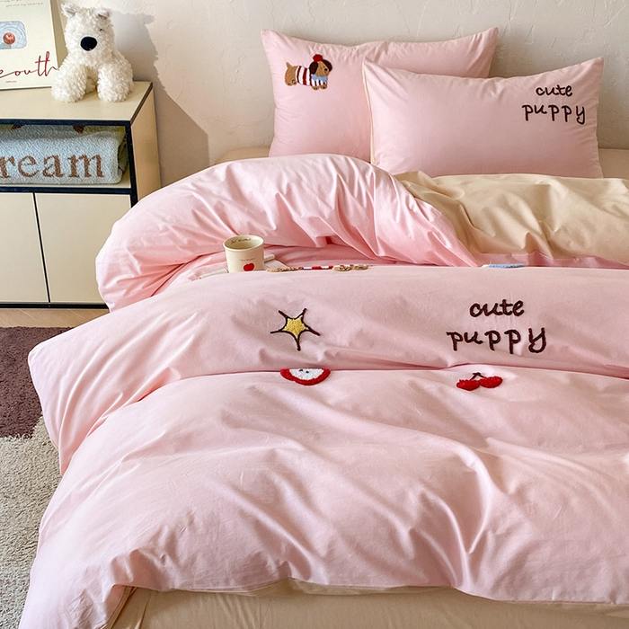 91家纺网 家纺一手货源 找家纺 拼社家纺 2026新款A类母婴级全棉纯棉水洗棉四件套毛巾绣纯棉四件套床上用品提供买家秀 萌宠派对-桃粉