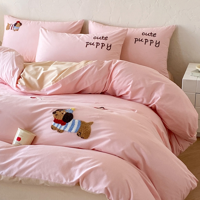 91家纺网 家纺一手货源 找家纺 拼社家纺 2026新款A类母婴级全棉纯棉水洗棉四件套毛巾绣纯棉四件套床上用品提供买家秀 萌宠派对-桃粉