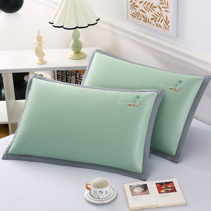 91家纺网 家纺一手货源 找家纺 小牛席业 2026新款海岛夏日凉感冰丝枕套凉枕套夏天枕套冰丝枕套竹枕套藤枕套冰藤枕套 海岛夏日凉感冰丝枕套-绿色