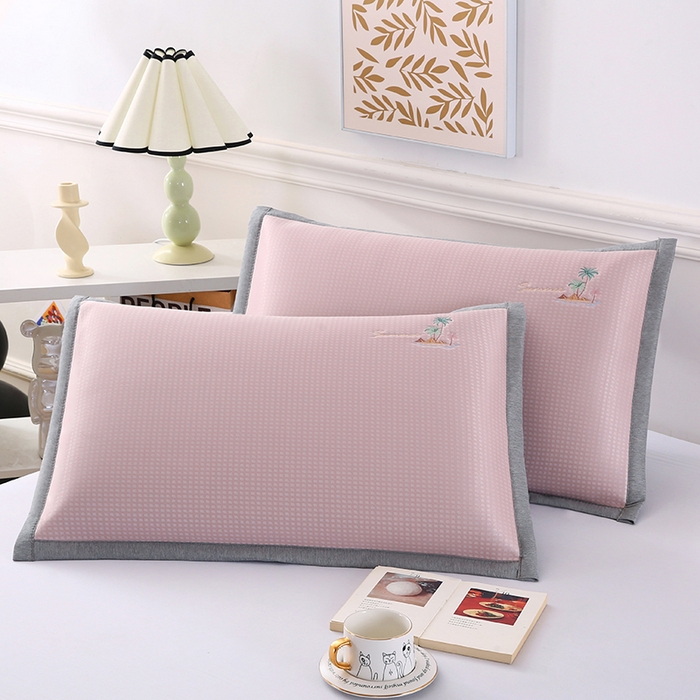 91家纺网 家纺一手货源 找家纺 小牛席业 2026新款海岛夏日凉感冰丝枕套凉枕套夏天枕套冰丝枕套竹枕套藤枕套冰藤枕套 海岛夏日凉感冰丝枕套-粉色