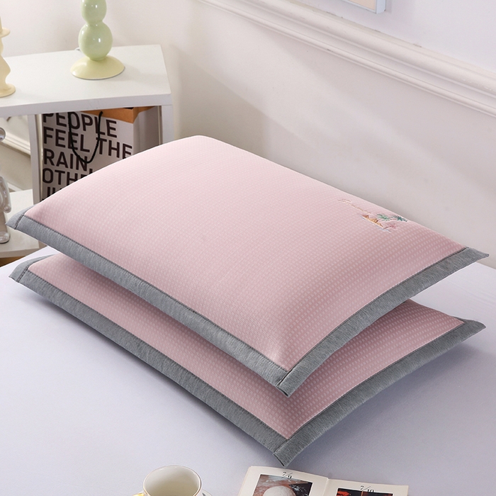 91家纺网 家纺一手货源 找家纺 小牛席业 2026新款海岛夏日凉感冰丝枕套凉枕套夏天枕套冰丝枕套竹枕套藤枕套冰藤枕套 海岛夏日凉感冰丝枕套-粉色