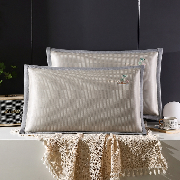 小牛席业 2026新款海岛夏日凉感冰丝枕套凉枕套夏天枕套冰丝枕套竹枕套藤枕套冰藤枕套 海岛夏日凉感冰丝枕套-香槟