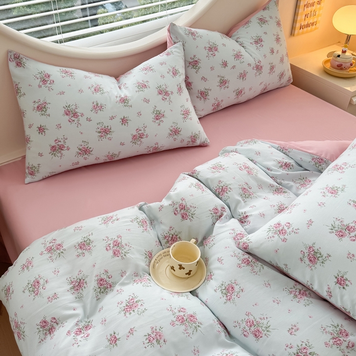 91家纺网 家纺一手货源 找家纺 爱多多家居 2026新款双层纱针织棉印花四件套 玫瑰花园