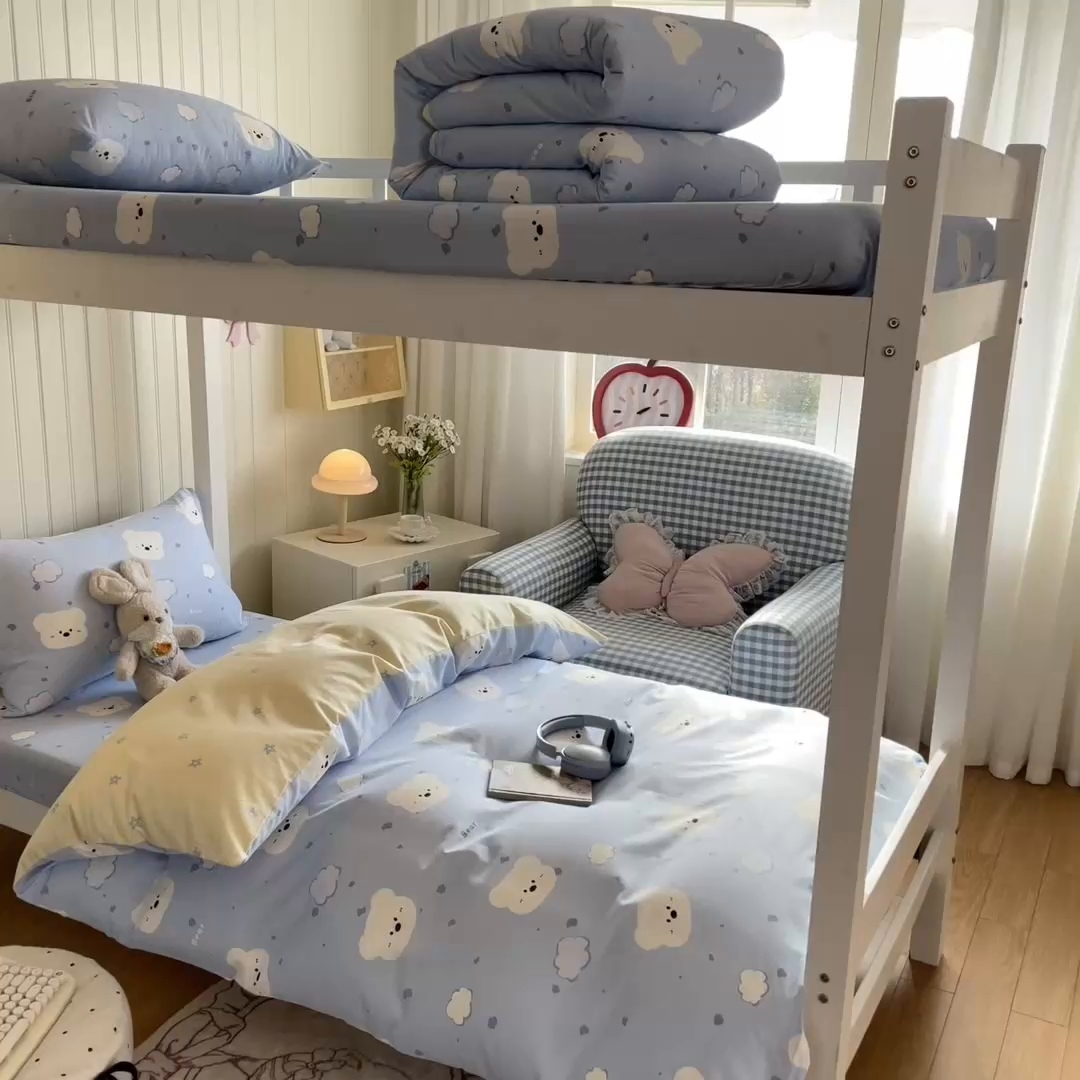 91家纺网 家纺一手货源 找家纺 女子家纺 2026新款春夏13070印花床笠单品床笠床笠单件 云朵小熊