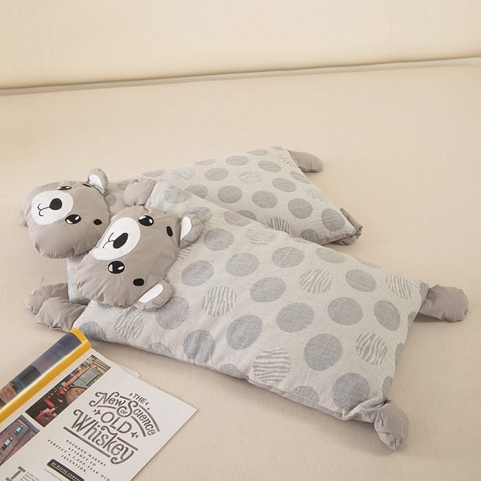 91家纺网 家纺一手货源 找家纺 梦莱家纺 2026新款波点熊水洗棉麻荞麦枕 波点熊-灰