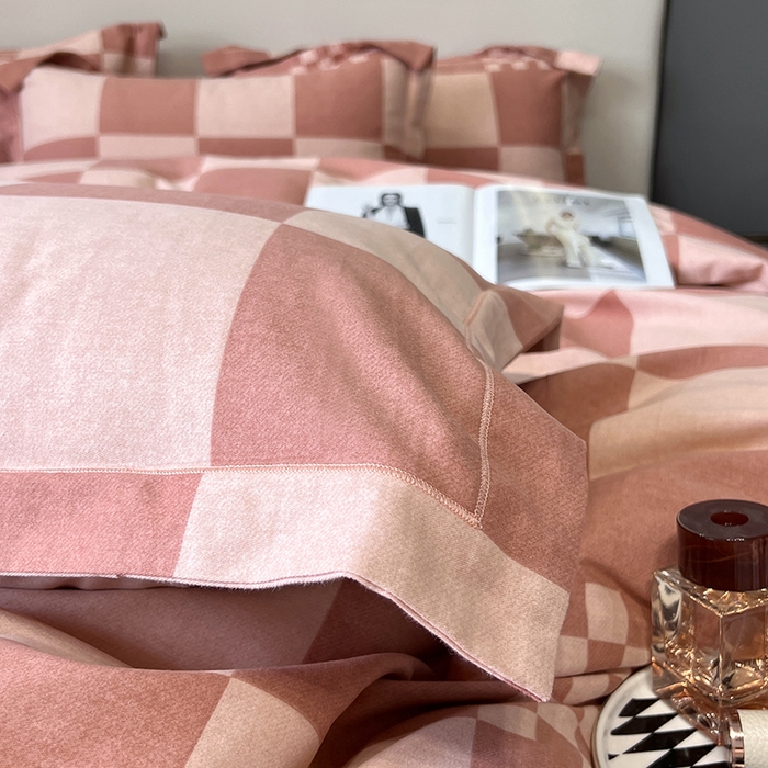 91家纺网 家纺一手货源 找家纺 塞纳 2026新款铂金暖绒加厚磨毛四件套 棋盘格-红