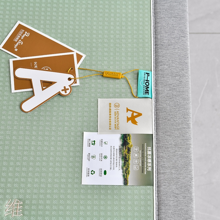 91家纺网 家纺一手货源 找家纺 小牛席业 2026新款花漾芯语绣花凉感冰丝席系列凉席藤席冰藤席冰丝席草席竹席乳胶席凉感豆豆席 绿色