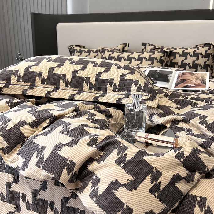 91家纺网 家纺一手货源 找家纺 塞纳 2026新款铂金暖绒加厚磨毛四件套 菱格-咖