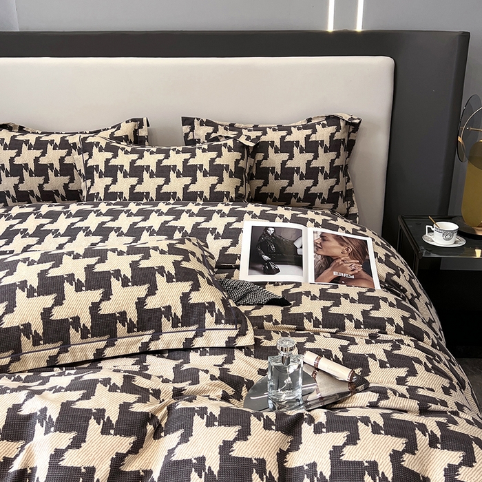 91家纺网 家纺一手货源 找家纺 塞纳 2026新款铂金暖绒加厚磨毛四件套 菱格-咖