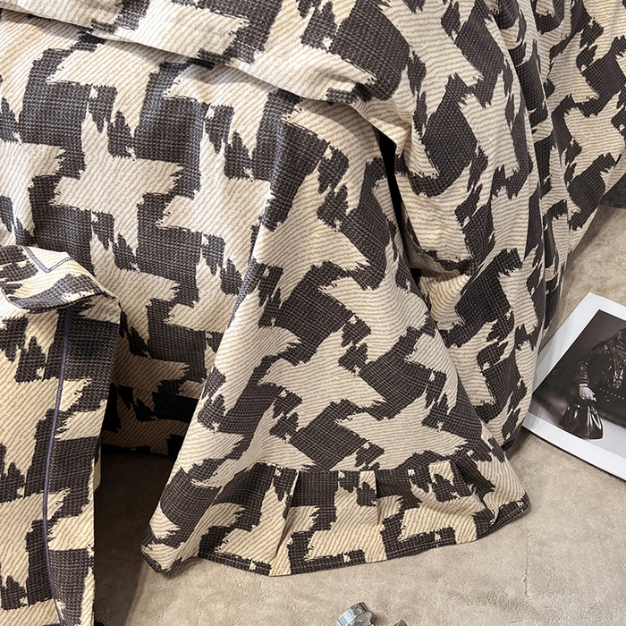 91家纺网 家纺一手货源 找家纺 塞纳 2026新款铂金暖绒加厚磨毛四件套 菱格-咖