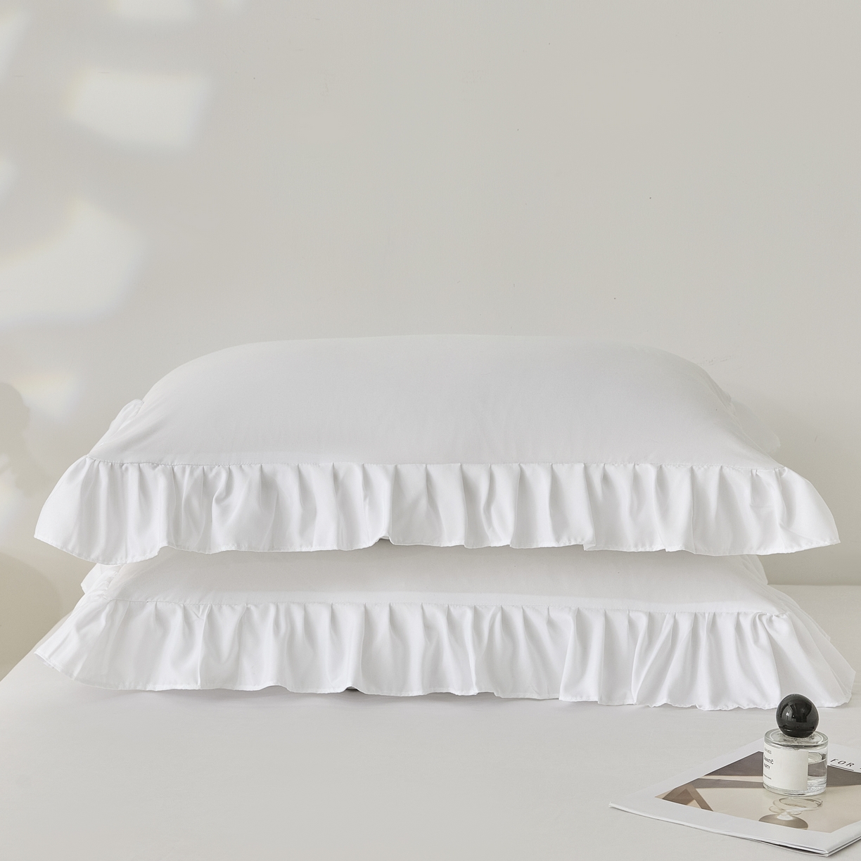 91家纺网 家纺一手货源 找家纺 衿成家纺 2026新款荷叶花边枕套纯色系列 白色