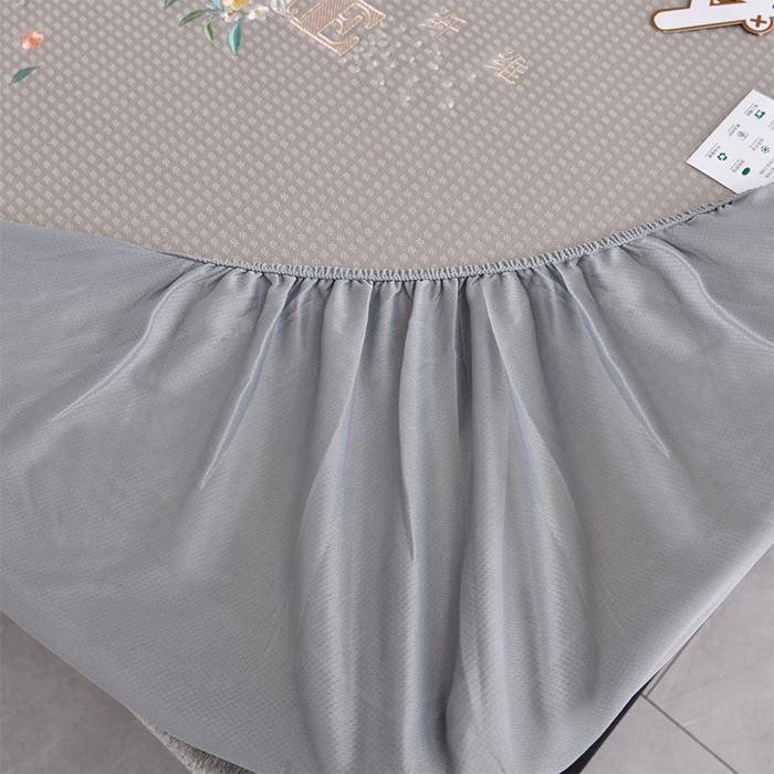 91家纺网 家纺一手货源 找家纺 小牛席业 2026新款花漾芯语绣花凉感冰丝席系列（床笠款）凉席藤席冰藤席冰丝席草席竹席乳胶席凉感豆豆席 香槟