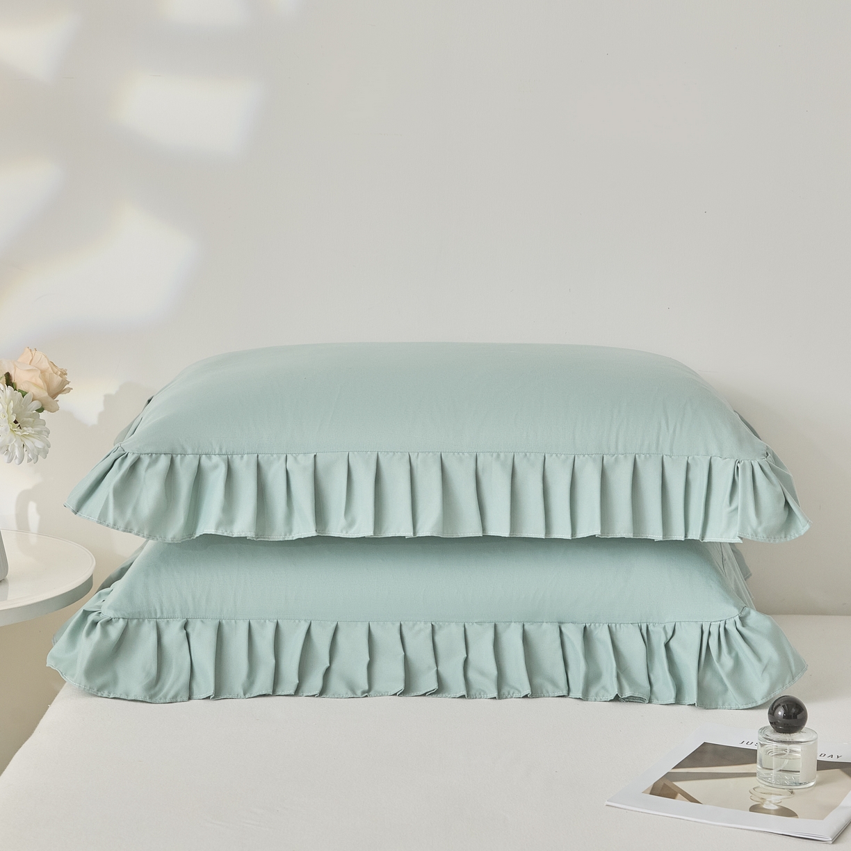 91家纺网 家纺一手货源 找家纺 衿成家纺 2026新款荷叶花边枕套纯色系列 墨绿