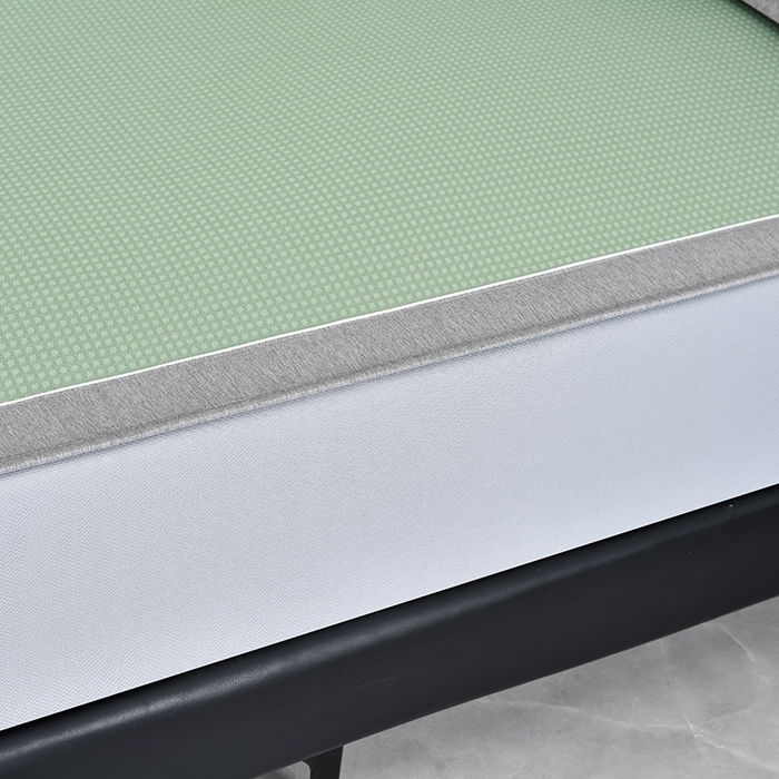 91家纺网 家纺一手货源 找家纺 小牛席业 2026新款花漾芯语绣花凉感冰丝席系列（床笠款）凉席藤席冰藤席冰丝席草席竹席乳胶席凉感豆豆席 绿色