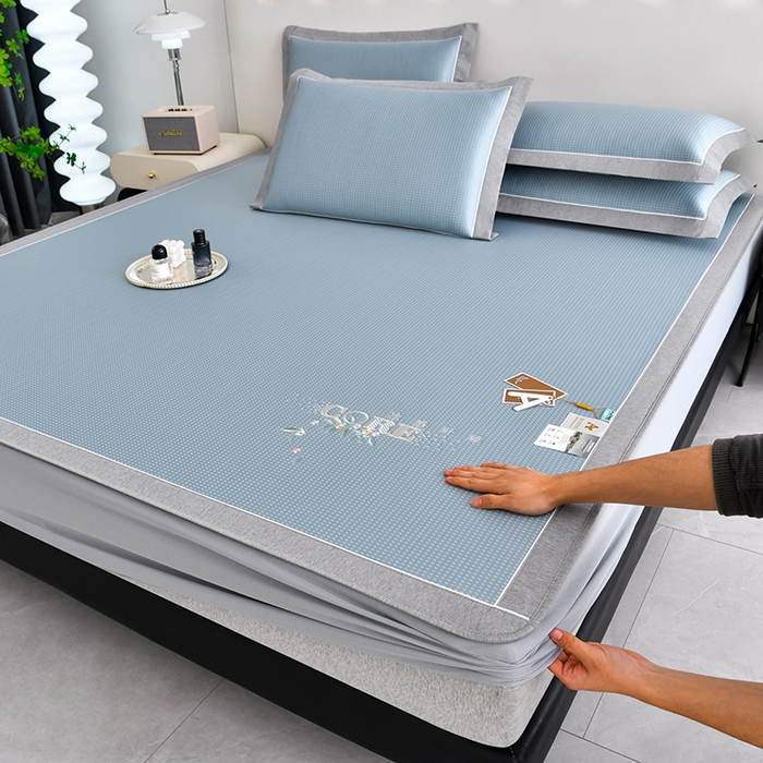 小牛席业 2026新款花漾芯语绣花凉感冰丝席系列（床笠款）凉席藤席冰藤席冰丝席草席竹席乳胶席凉感豆豆席 蓝色