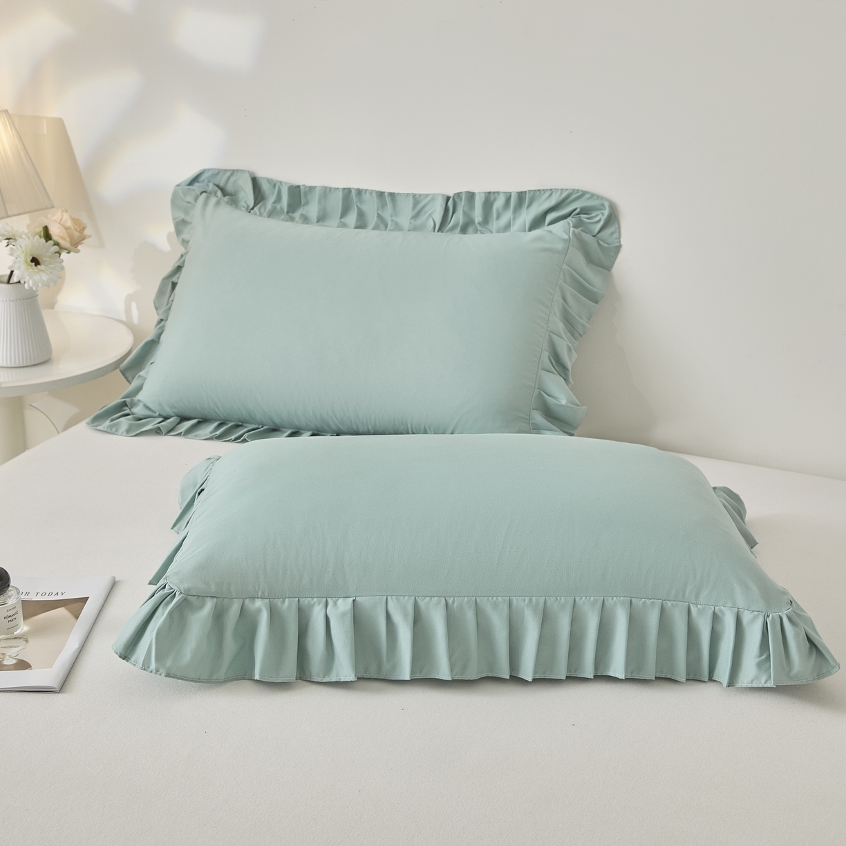 91家纺网 家纺一手货源 找家纺 衿成家纺 2026新款荷叶花边枕套纯色系列 墨绿