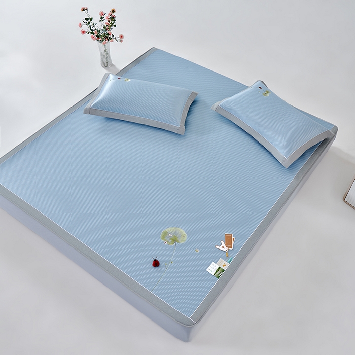 91家纺网 家纺一手货源 找家纺 小牛席业 2026新款满天星-夏日荷塘冰丝席（床笠款）凉席藤席草席竹席乳胶席凉感豆豆席 蓝色