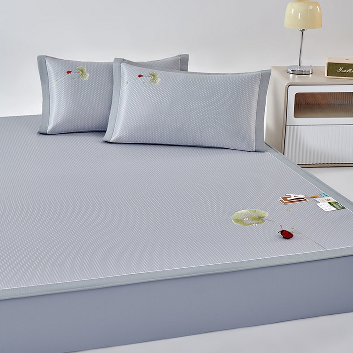 91家纺网 家纺一手货源 找家纺 小牛席业 2026新款满天星-夏日荷塘冰丝席（床笠款）凉席藤席草席竹席乳胶席凉感豆豆席 灰色