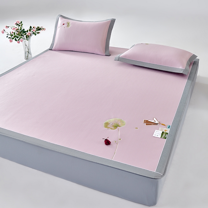 91家纺网 家纺一手货源 找家纺 小牛席业 2026新款满天星-夏日荷塘冰丝席（床笠款）凉席藤席草席竹席乳胶席凉感豆豆席 粉色