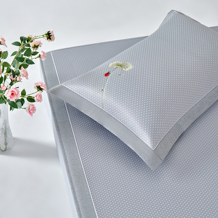 91家纺网 家纺一手货源 找家纺 小牛席业 2026新款满天星-夏日荷塘冰丝席（床笠款）凉席藤席草席竹席乳胶席凉感豆豆席 灰色