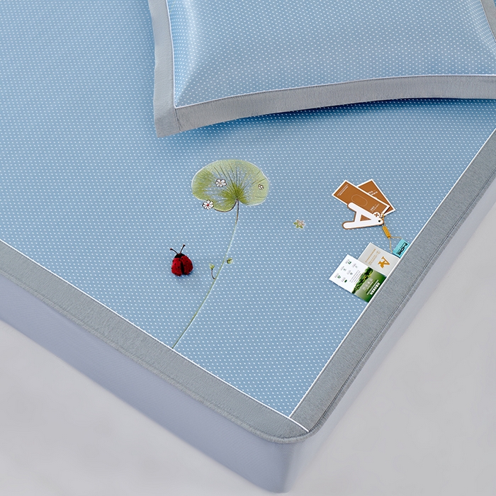 91家纺网 家纺一手货源 找家纺 小牛席业 2026新款满天星-夏日荷塘冰丝席（床笠款）凉席藤席草席竹席乳胶席凉感豆豆席 蓝色