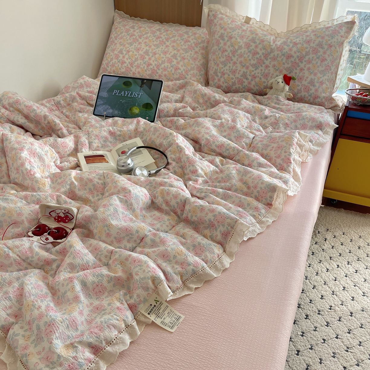 91家纺网 家纺一手货源 找家纺 梵克保罗 2026春夏新款全棉纯棉花边皱皱纱单夏被夏凉被空调被夏被四件套 粉黛蔷薇