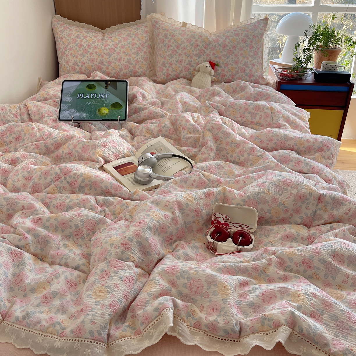 91家纺网 家纺一手货源 找家纺 梵克保罗 2026春夏新款全棉纯棉花边皱皱纱单夏被夏凉被空调被夏被四件套 粉黛蔷薇