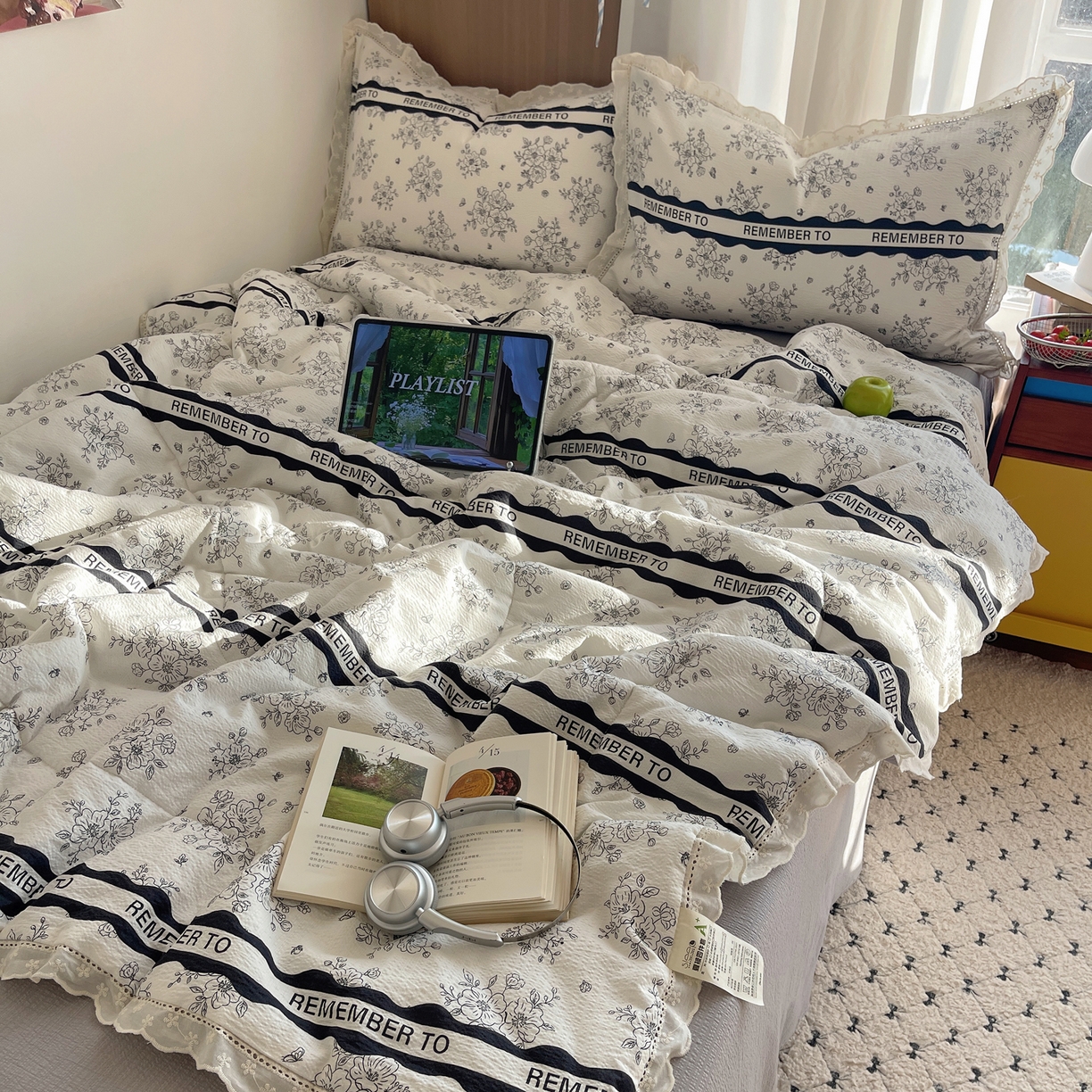 91家纺网 家纺一手货源 找家纺 梵克保罗 2026春夏新款全棉纯棉花边皱皱纱单夏被夏凉被空调被夏被四件套 墨序花