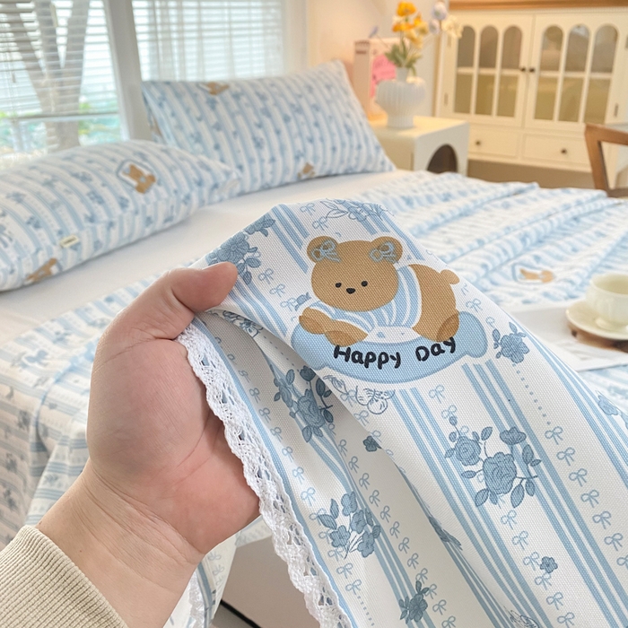 91家纺网 家纺一手货源 找家纺 金泰莱2025新款花边款老粗布床单兰花熊