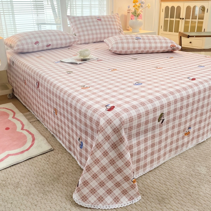 91家纺网 家纺一手货源 找家纺 金泰莱2025新款花边款老粗布床单甜樱小格