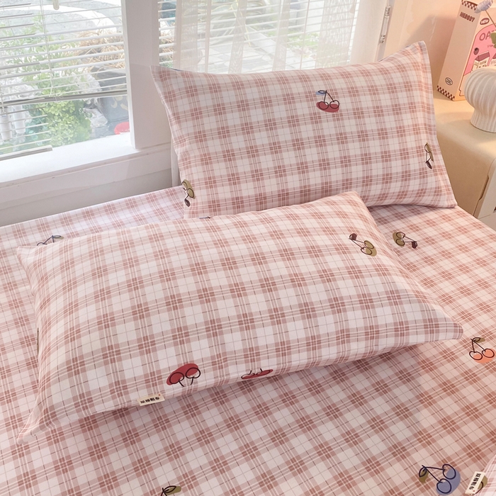 91家纺网 家纺一手货源 找家纺 金泰莱2025新款花边款老粗布床单甜樱小格