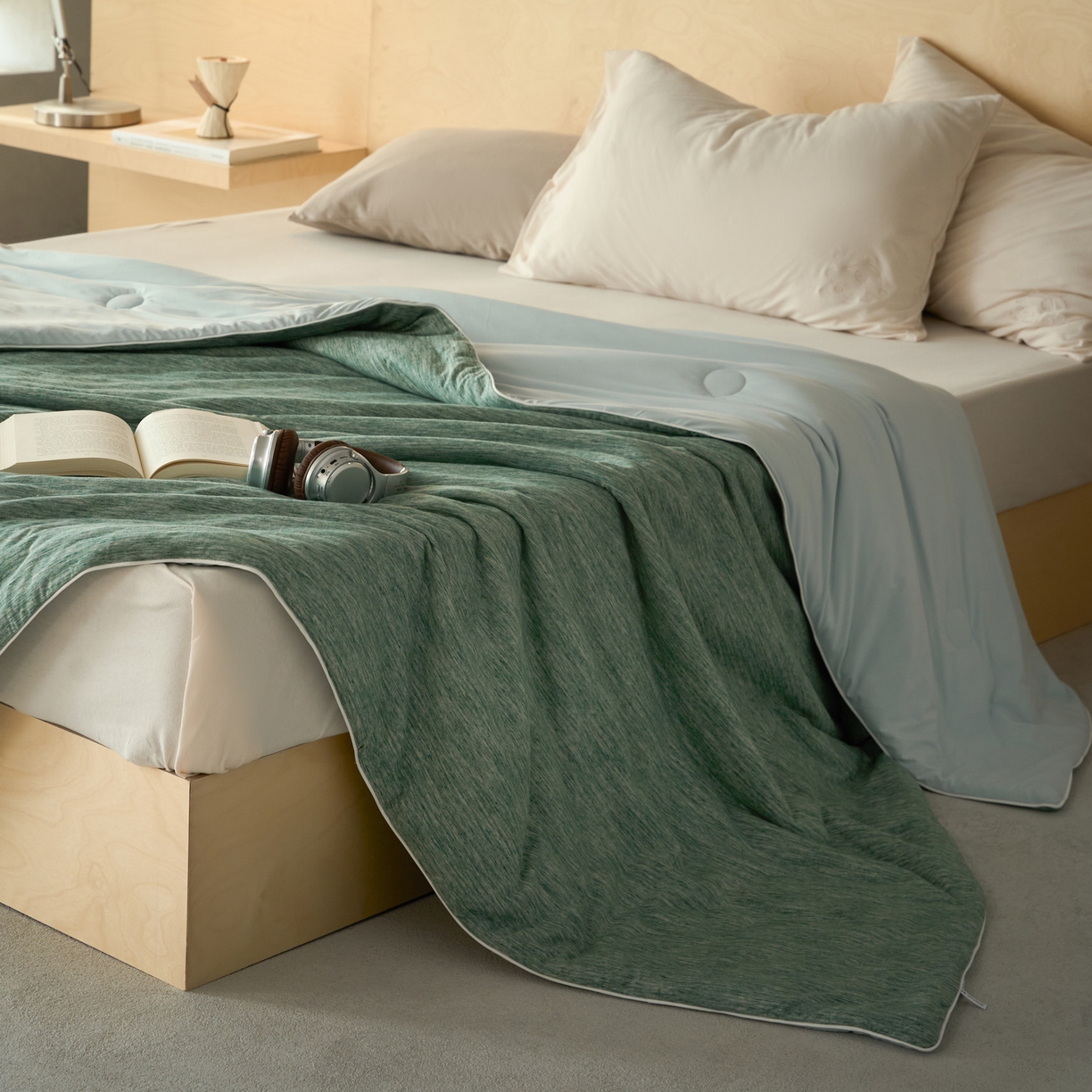 91家纺网 家纺一手货源 找家纺 华超针织 2026新款全棉针织拼锦氨凉感夏被空调被夏凉被 纯棉拼凉感 段彩薄荷绿