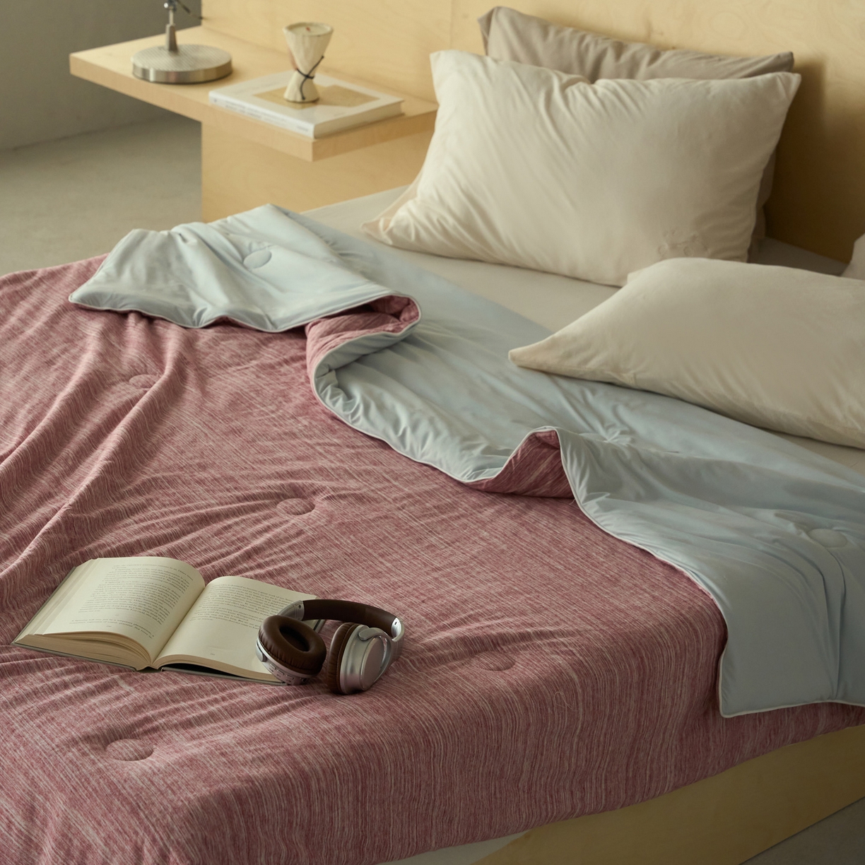 91家纺网 家纺一手货源 找家纺 华超针织 2026新款全棉针织拼锦氨凉感夏被空调被夏凉被 纯棉拼凉感 段彩豆沙