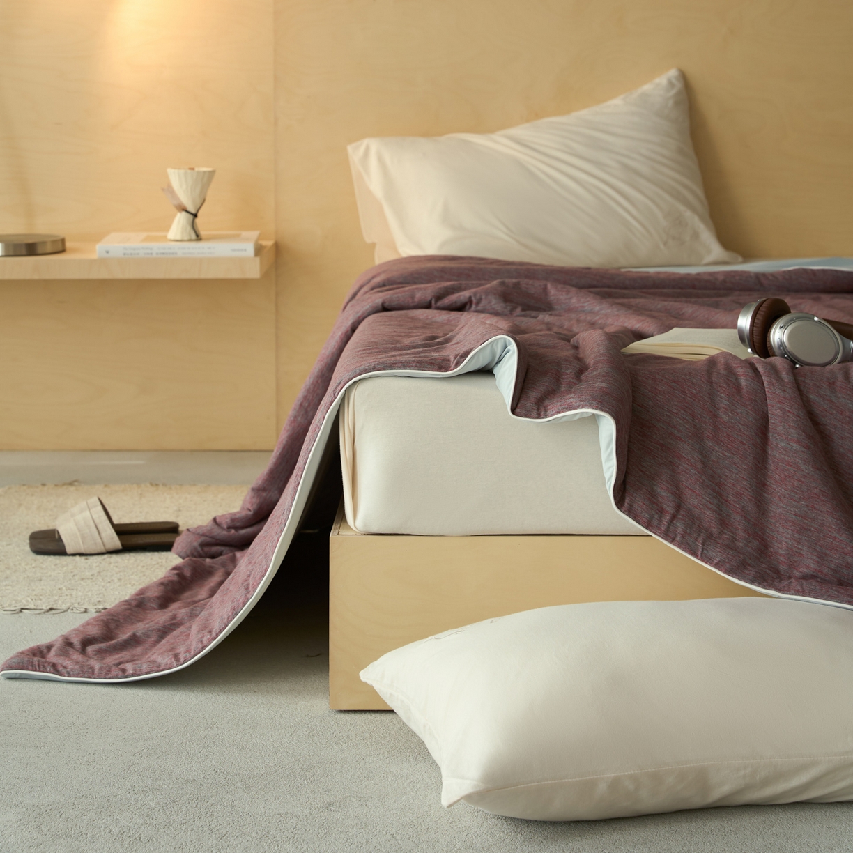 91家纺网 家纺一手货源 找家纺 华超针织 2026新款全棉针织拼锦氨凉感夏被空调被夏凉被 纯棉拼凉感 段彩砖红