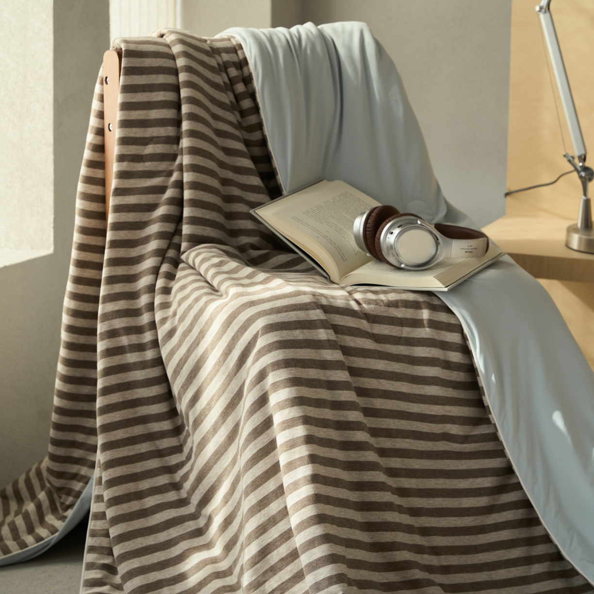 91家纺网 家纺一手货源 找家纺 华超针织 2026新款全棉针织拼锦氨凉感夏被空调被夏凉被 纯棉拼凉感 中咖