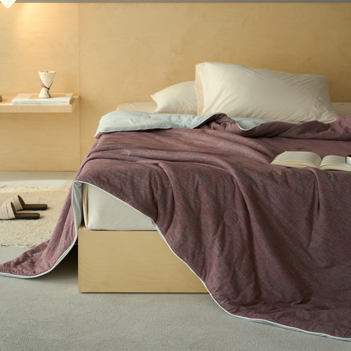 91家纺网 家纺一手货源 找家纺 华超针织 2026新款全棉针织拼锦氨凉感夏被空调被夏凉被 纯棉拼凉感 段彩砖红