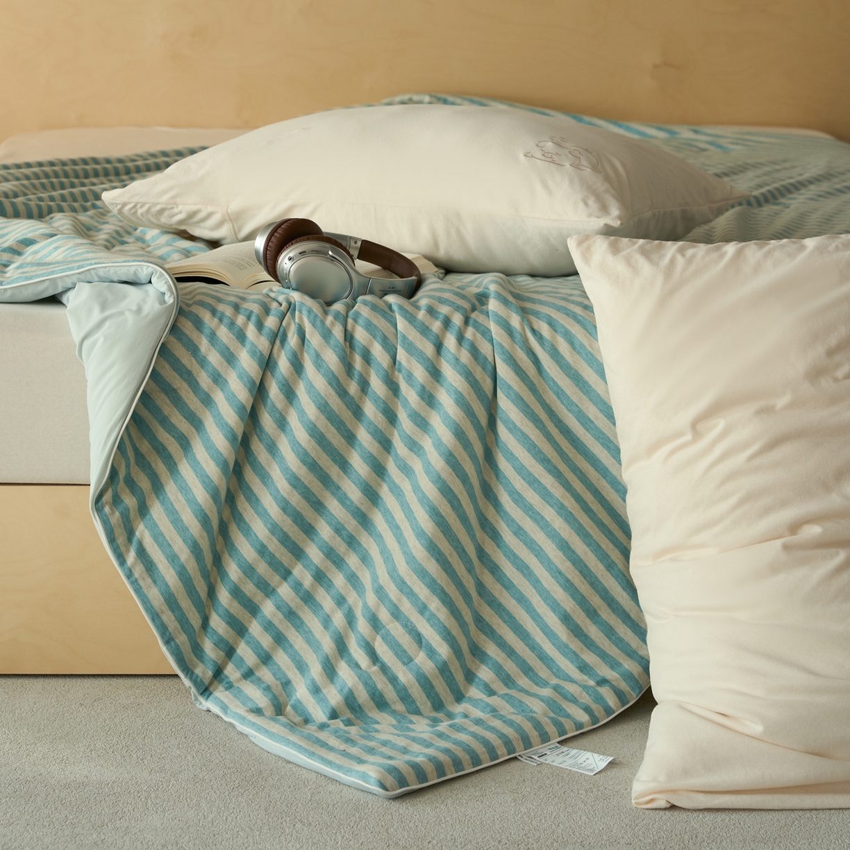 91家纺网 家纺一手货源 找家纺 华超针织 2026新款全棉针织拼锦氨凉感夏被空调被夏凉被 纯棉拼凉感 水蓝