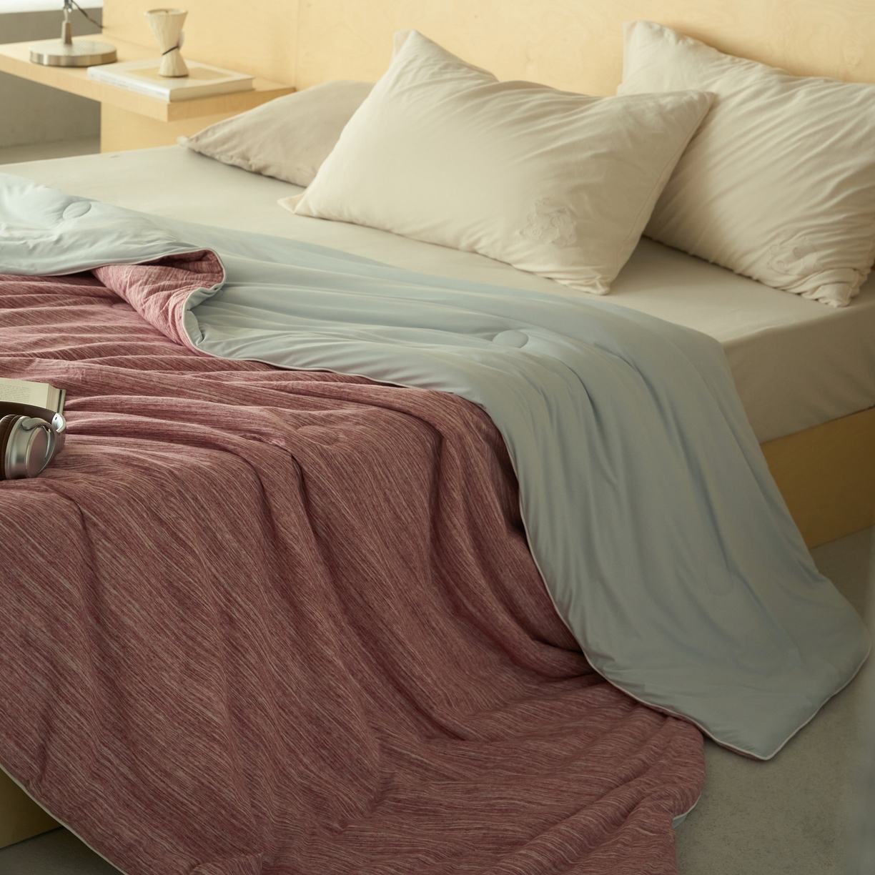 91家纺网 家纺一手货源 找家纺 华超针织 2026新款全棉针织拼锦氨凉感夏被空调被夏凉被 纯棉拼凉感 段彩豆沙