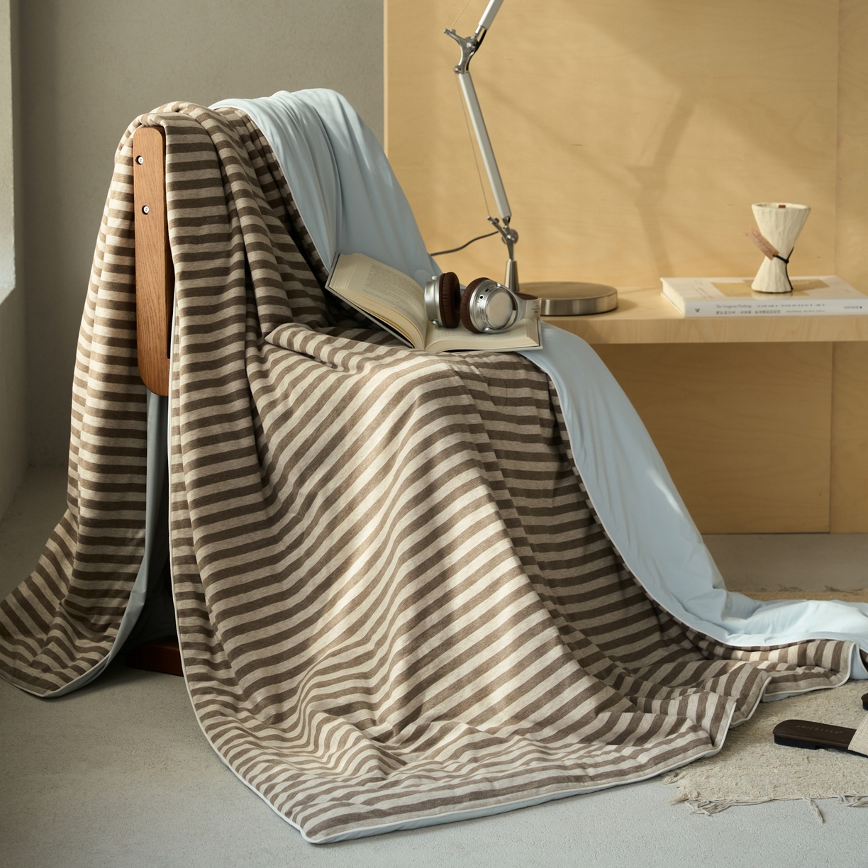 91家纺网 家纺一手货源 找家纺 华超针织 2026新款全棉针织拼锦氨凉感夏被空调被夏凉被 纯棉拼凉感 中咖