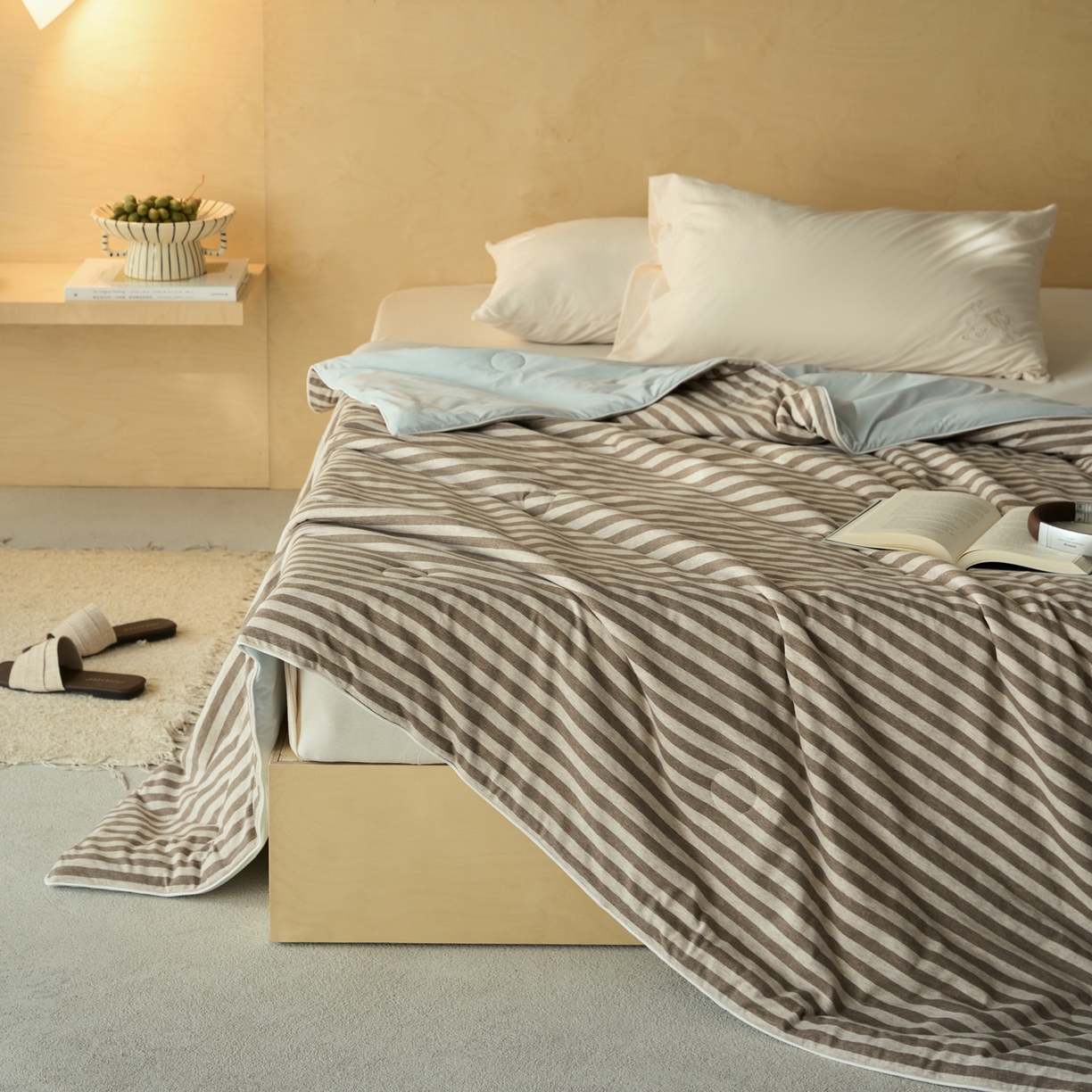 91家纺网 家纺一手货源 找家纺 华超针织 2026新款全棉针织拼锦氨凉感夏被空调被夏凉被 纯棉拼凉感 中咖