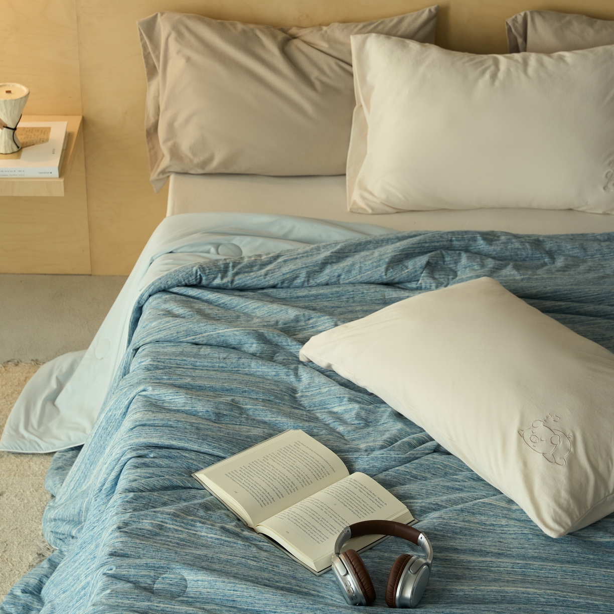 91家纺网 家纺一手货源 找家纺 华超针织 2026新款全棉针织拼锦氨凉感夏被空调被夏凉被 纯棉拼凉感 段彩雾兰