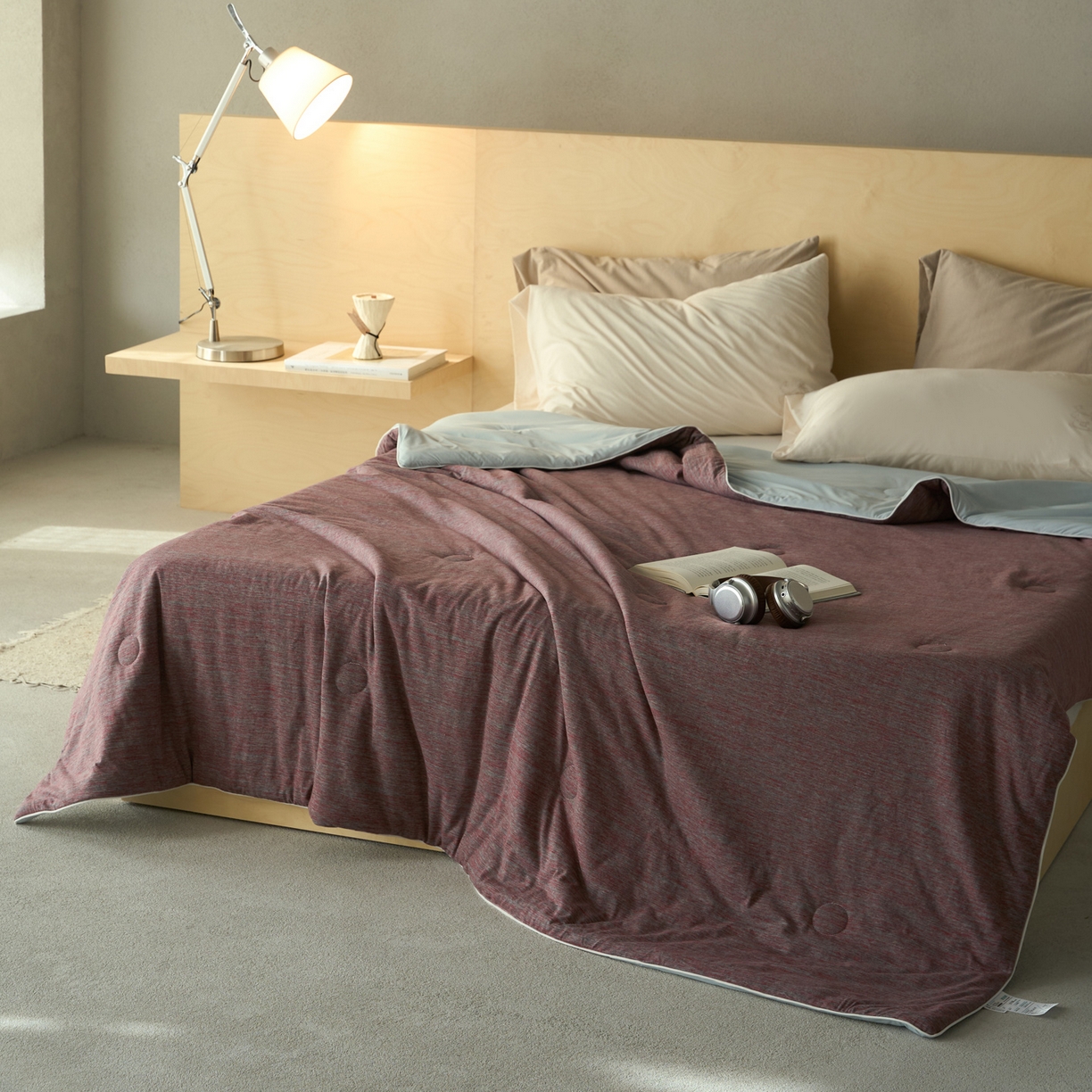 91家纺网 家纺一手货源 找家纺 华超针织 2026新款全棉针织拼锦氨凉感夏被空调被夏凉被 纯棉拼凉感 段彩砖红