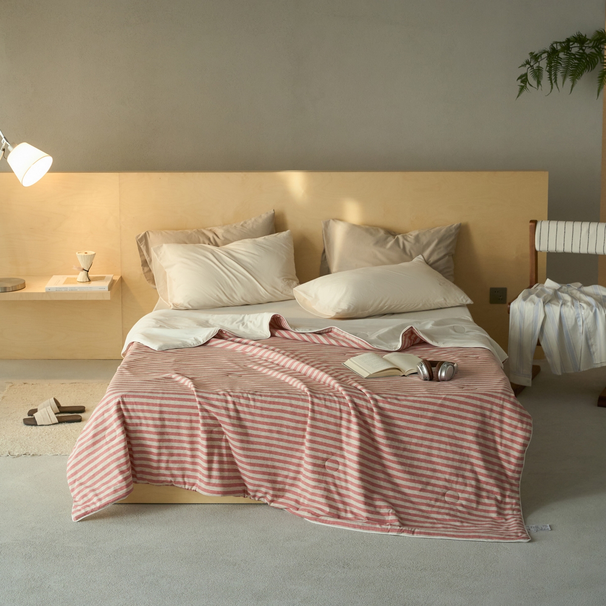 91家纺网 家纺一手货源 找家纺 华超针织 2026新款全棉针织拼锦氨凉感夏被空调被夏凉被 纯棉拼凉感 棕红