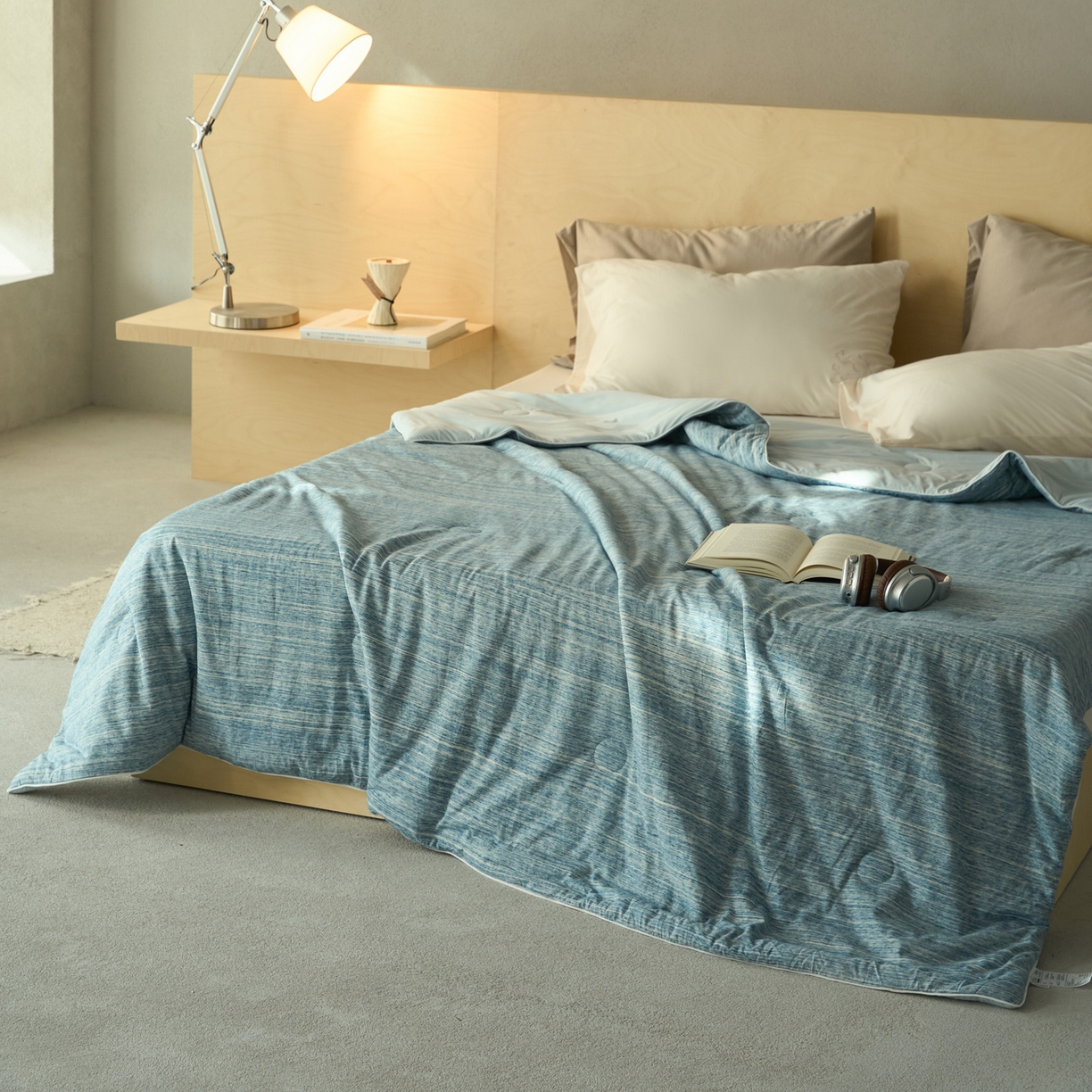 91家纺网 家纺一手货源 找家纺 华超针织 2026新款全棉针织拼锦氨凉感夏被空调被夏凉被 纯棉拼凉感 段彩雾兰