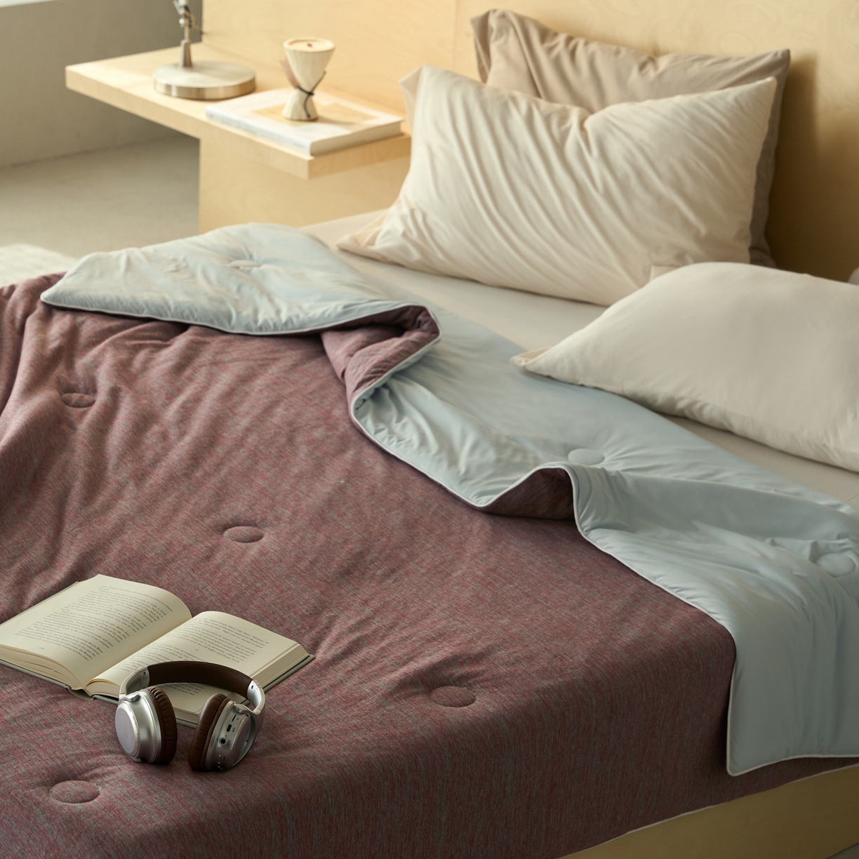 91家纺网 家纺一手货源 找家纺 华超针织 2026新款全棉针织拼锦氨凉感夏被空调被夏凉被 纯棉拼凉感 段彩砖红