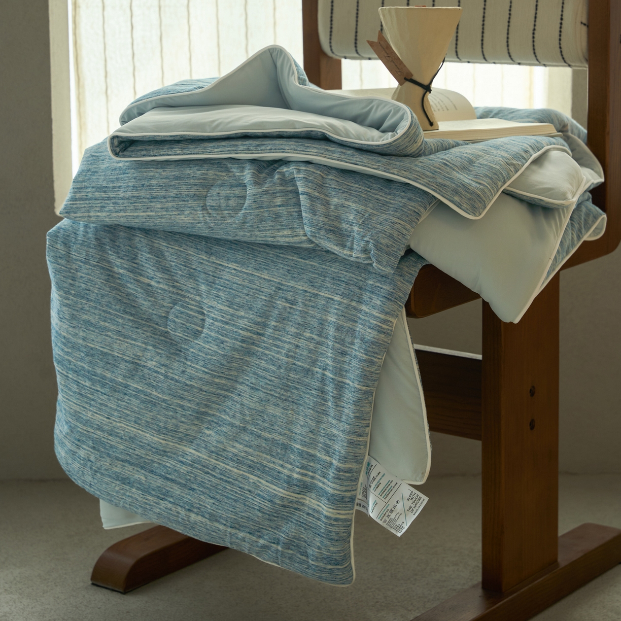 91家纺网 家纺一手货源 找家纺 华超针织 2026新款全棉针织拼锦氨凉感夏被空调被夏凉被 纯棉拼凉感 段彩雾兰