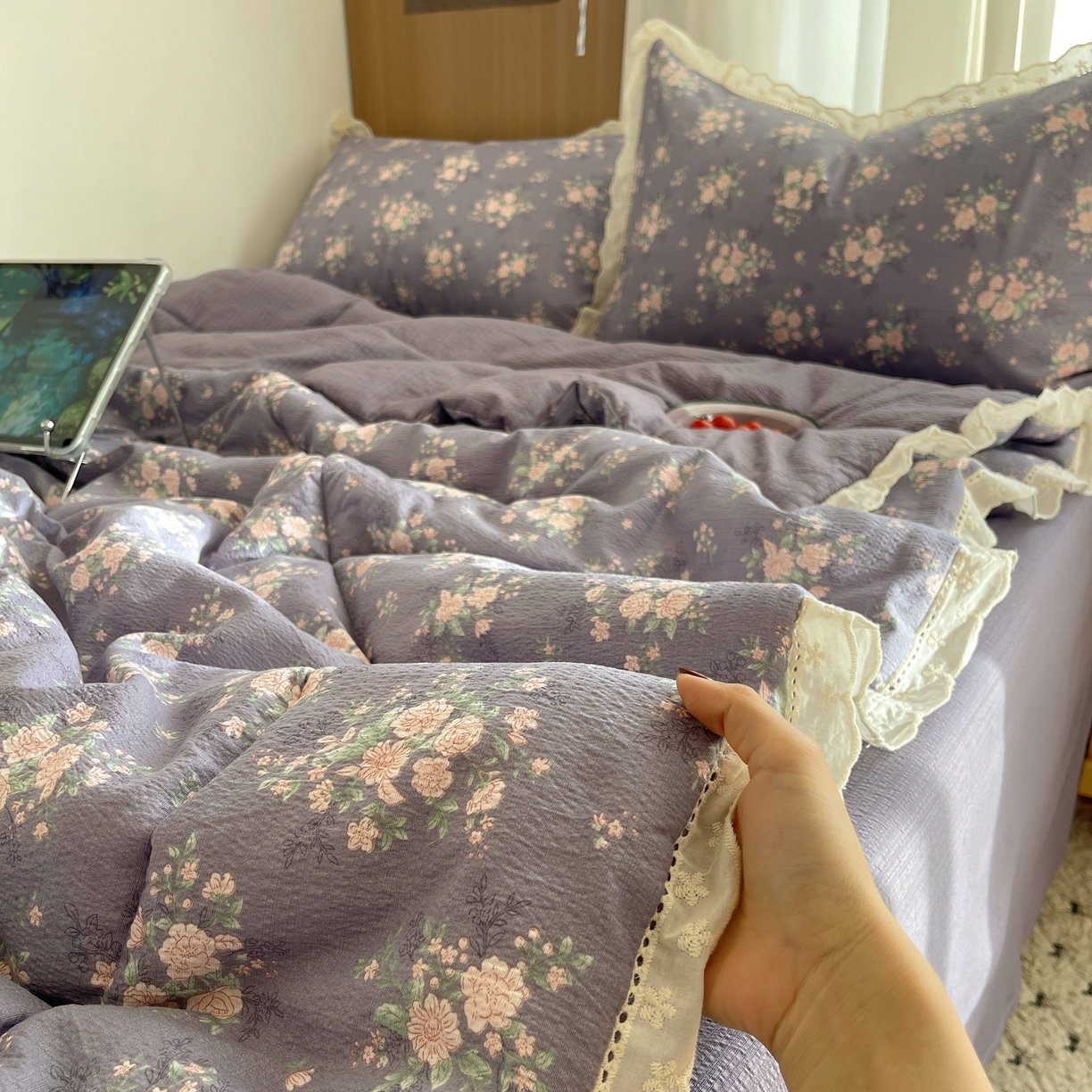 91家纺网 家纺一手货源 找家纺 梵克保罗 2026春夏新款全棉纯棉花边皱皱纱单夏被夏凉被空调被夏被四件套 樱络紫