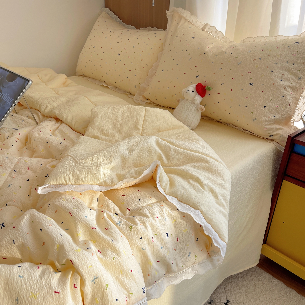 91家纺网 家纺一手货源 找家纺 梵克保罗 2026春夏新款全棉纯棉花边皱皱纱单夏被夏凉被空调被夏被四件套 元气点